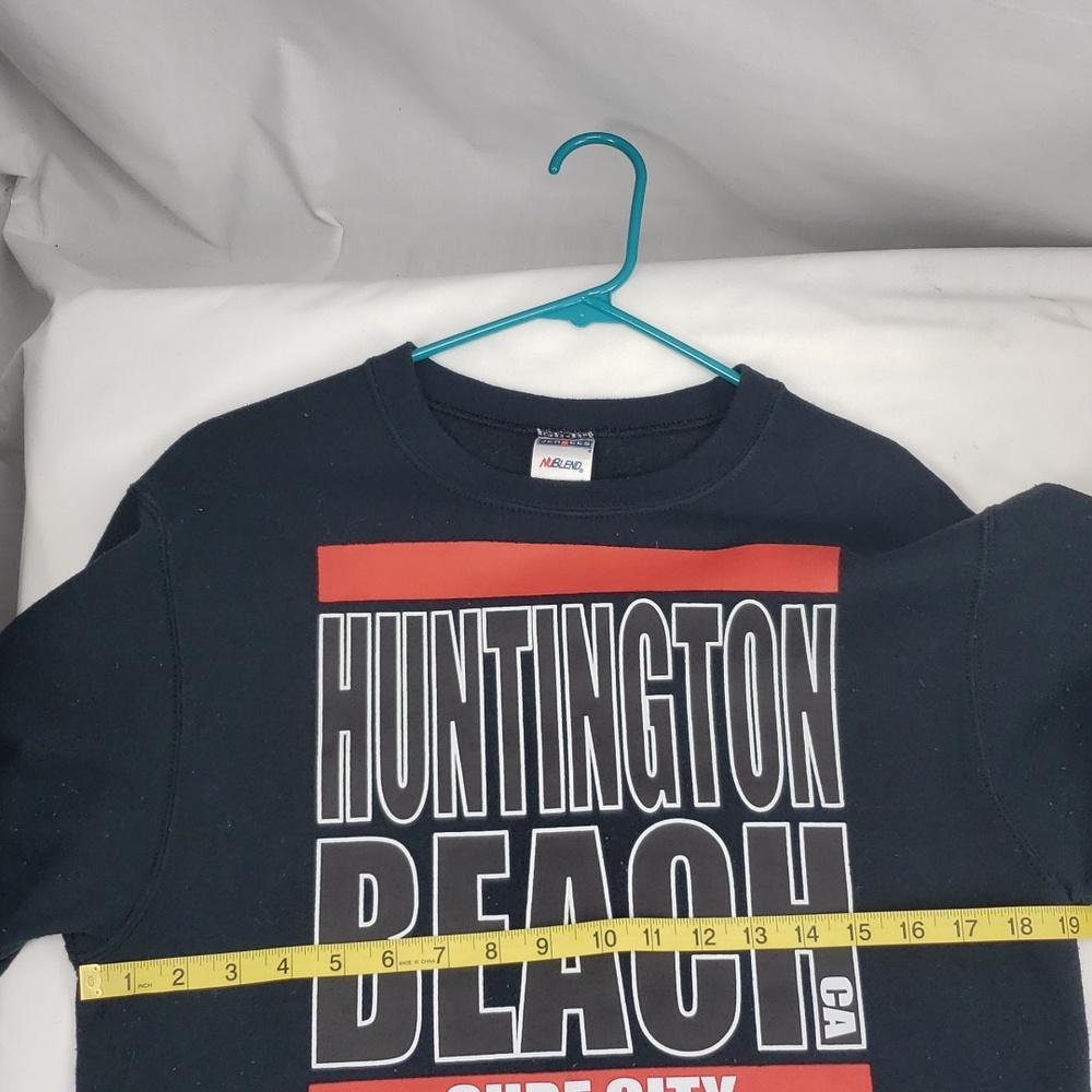 Jerzees Huntington Beach CA black sweatshirt size small - Picture 4 of 4